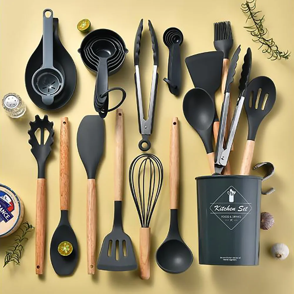 Hi Tech Kitchen Accessories - 34 buah Set peralatan silikon hitam