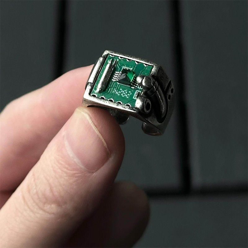 Aksesoris Perhiasan Cincin Pol - Tech Accessories Industry ulasan dan harga