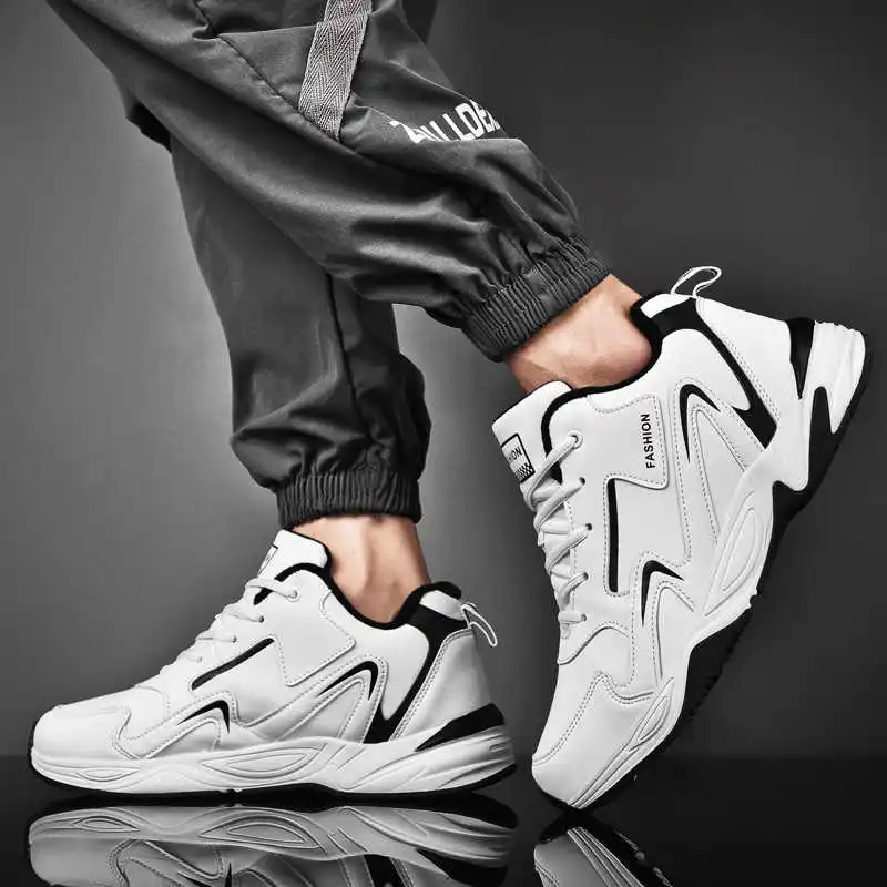 Sepatu kets olahraga untuk pri - Tech Accessories Industry ulasan dan harga