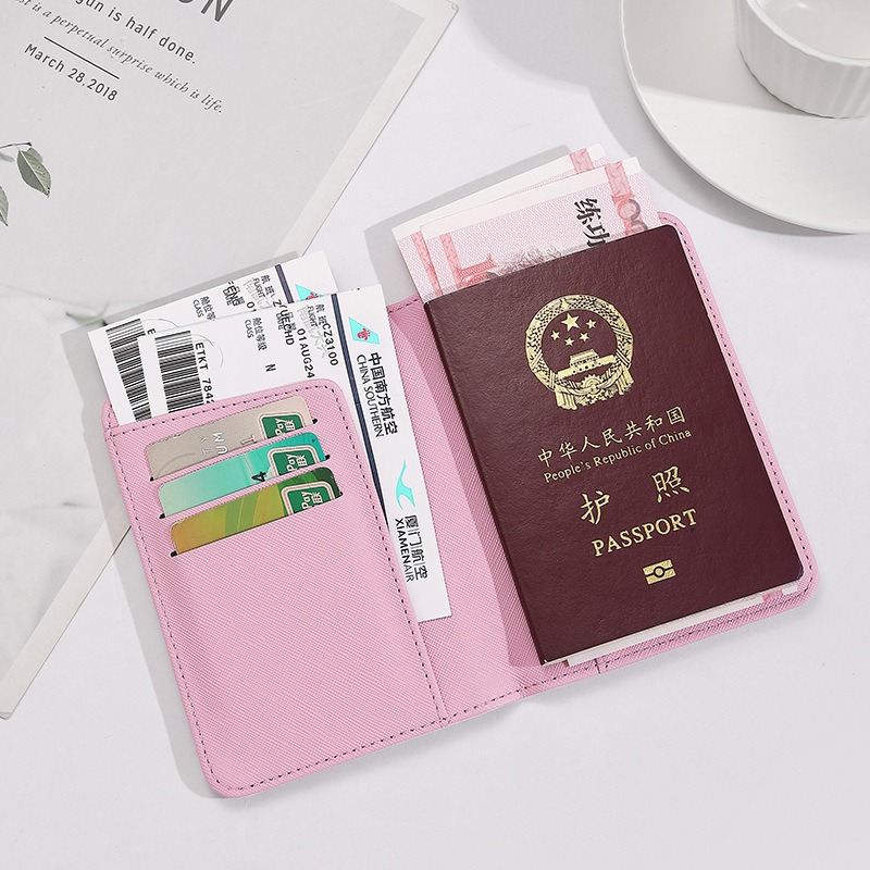 Hello Kitty Sampul Paspor Wani - Tech Accessories For Travel ulasan dan harga